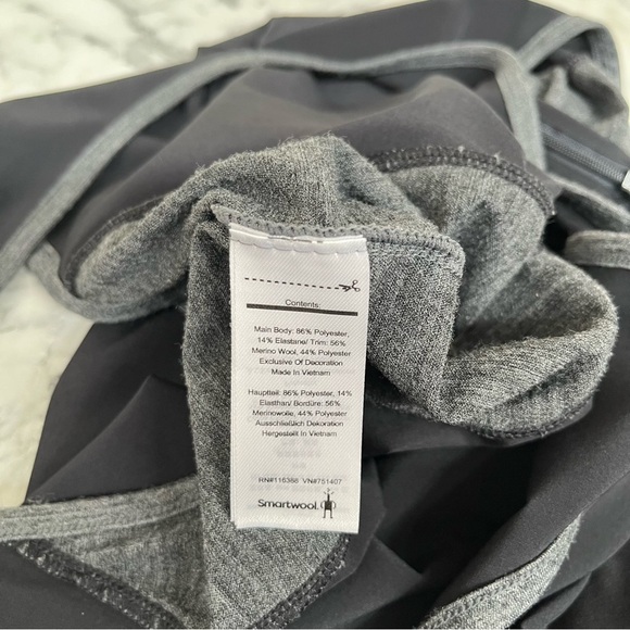 Smartwool Merino Sport Jumpsuit Black Gray Size Small 
Hiking Outdoor Camping S - Picture 9 of 13